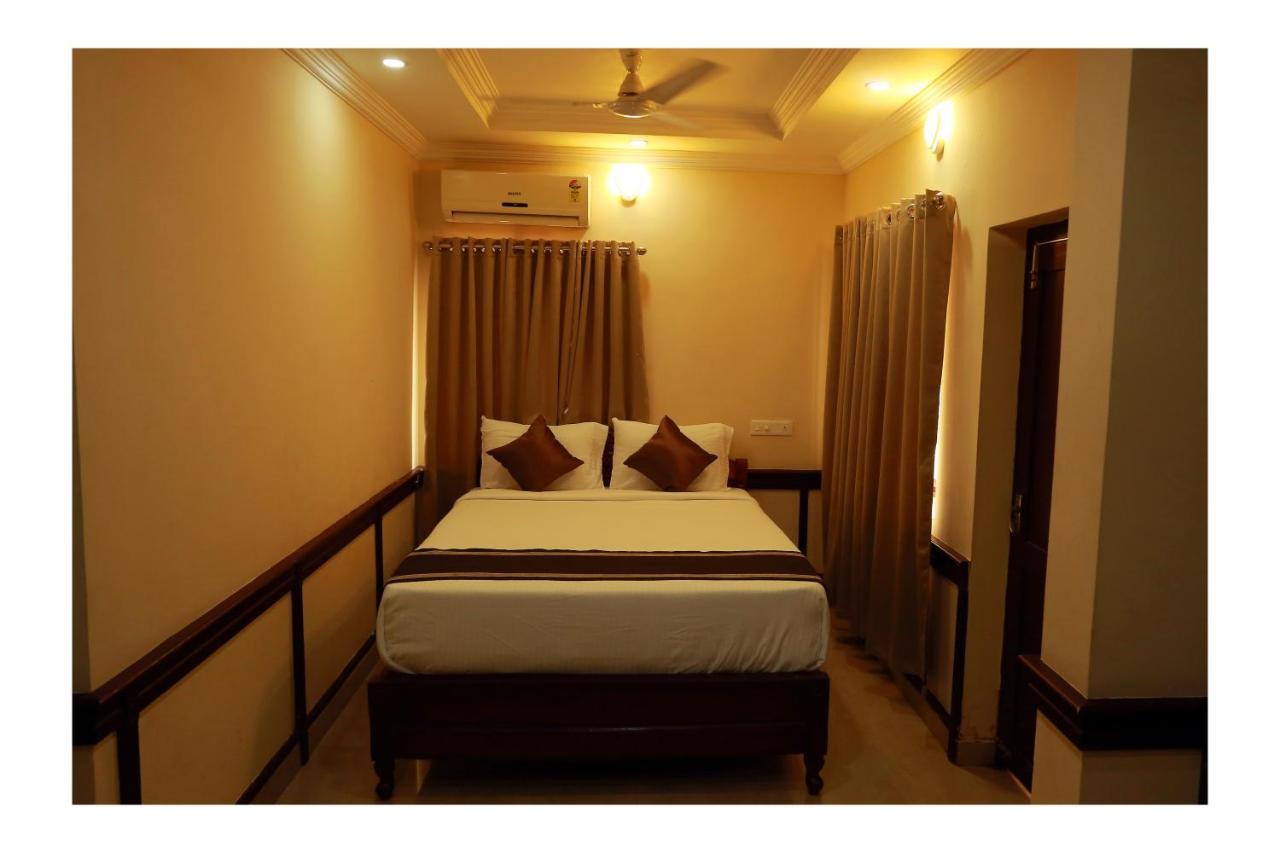 Corridor Calicut Airport Hotel Kondotty Exterior foto
